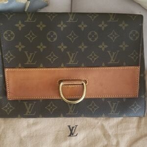 Louis Vuitton Vintage Lena Clutch